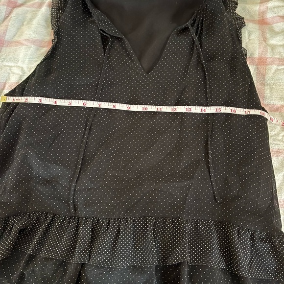 Women’s JOIE BLACK SILK POLKA DOT TOP SIZE Large. - Picture 6 of 7